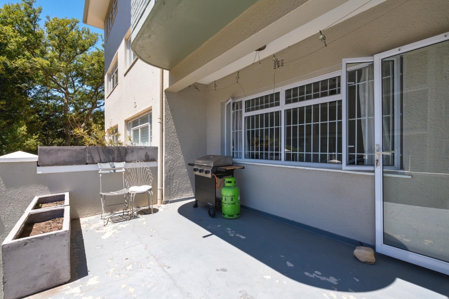 1 Bedroom Property for Sale in Oranjezicht Western Cape